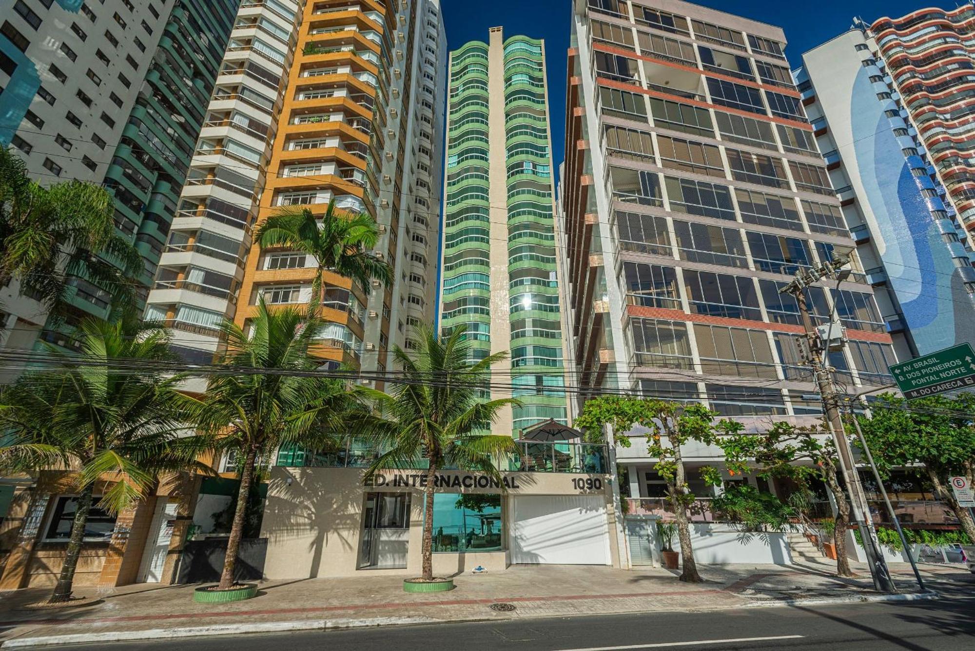 Itnc104 - Avenida Atlantica Com 3q E Churrasqueira *